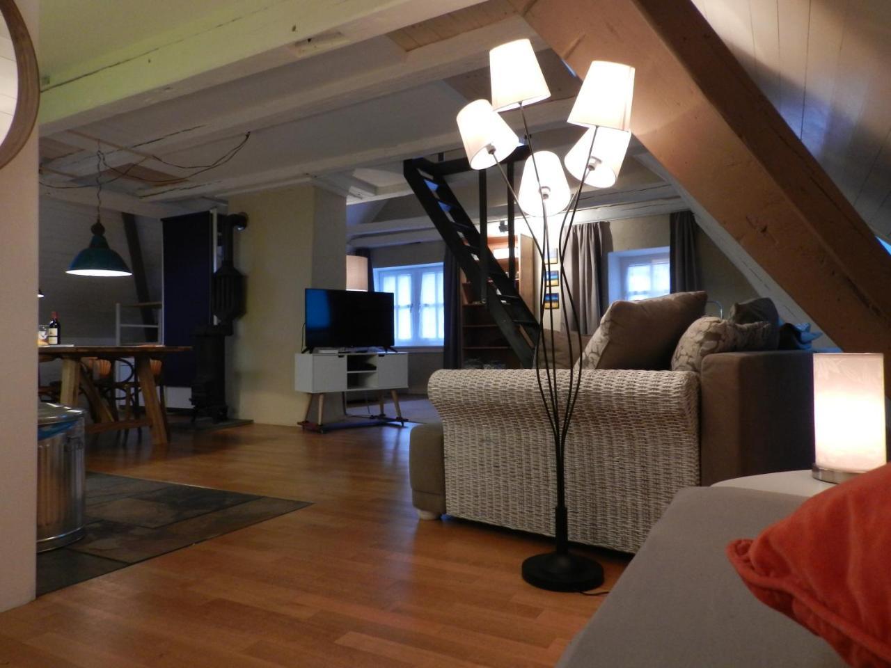 Blue Wall Bnb Bed & Breakfast 4*
